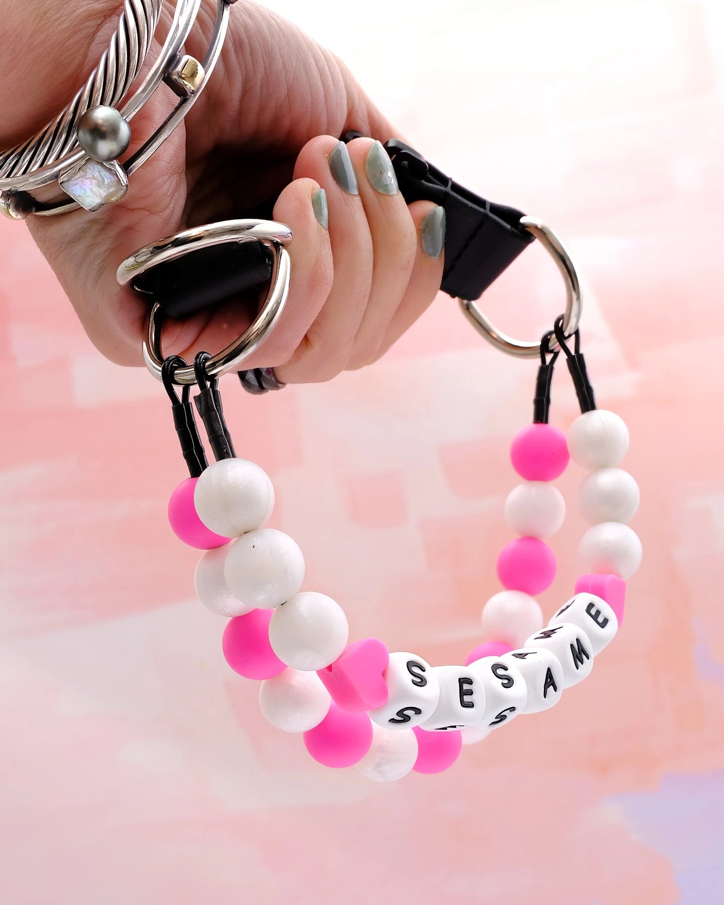Customizable Friendship Bracelet Pet Collar - Modern Companion