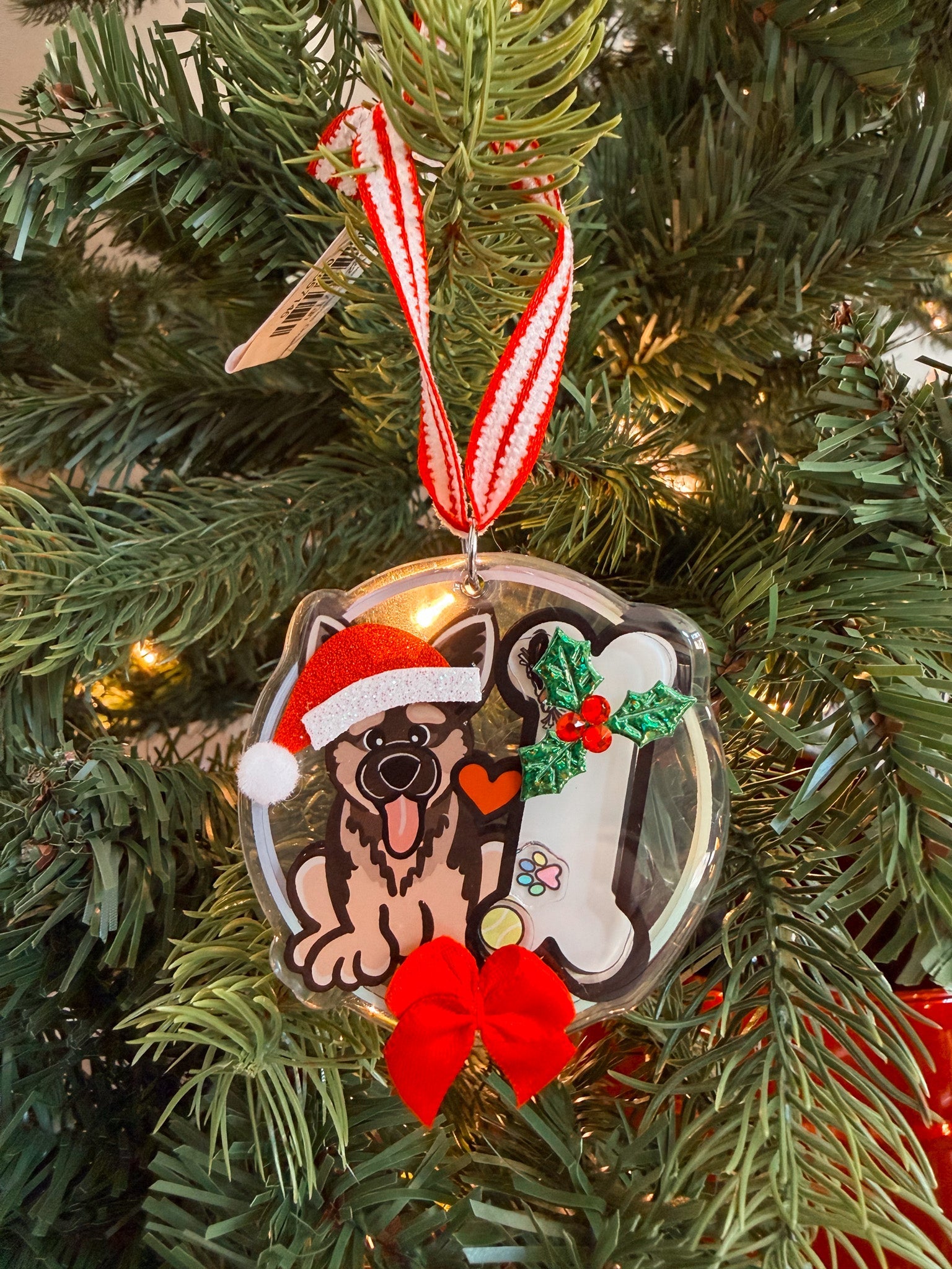 German Shepherd Christmas Ornament - Modern Companion