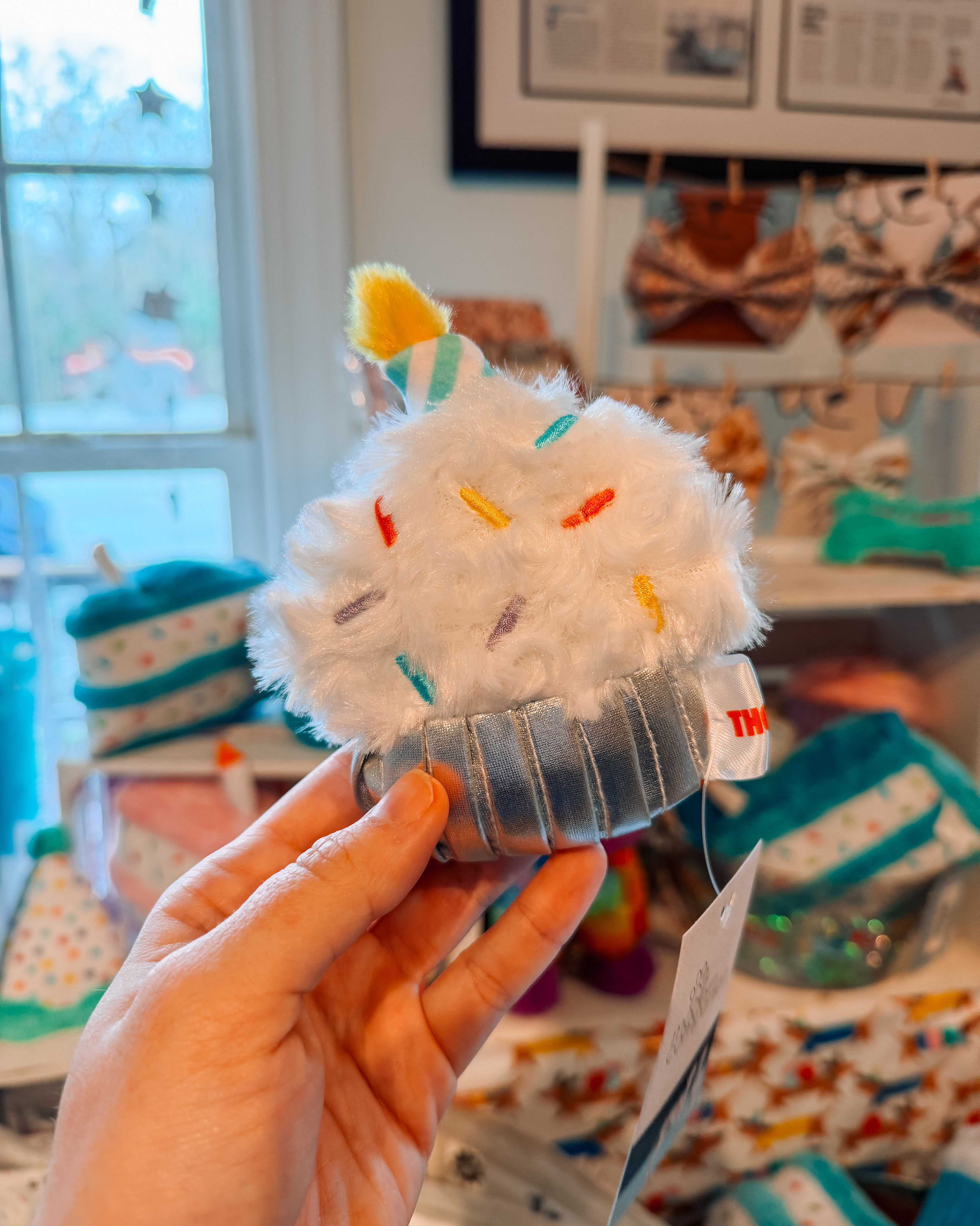 Let's Pawty Mini Fluffy Cupcake Toy - Modern Companion