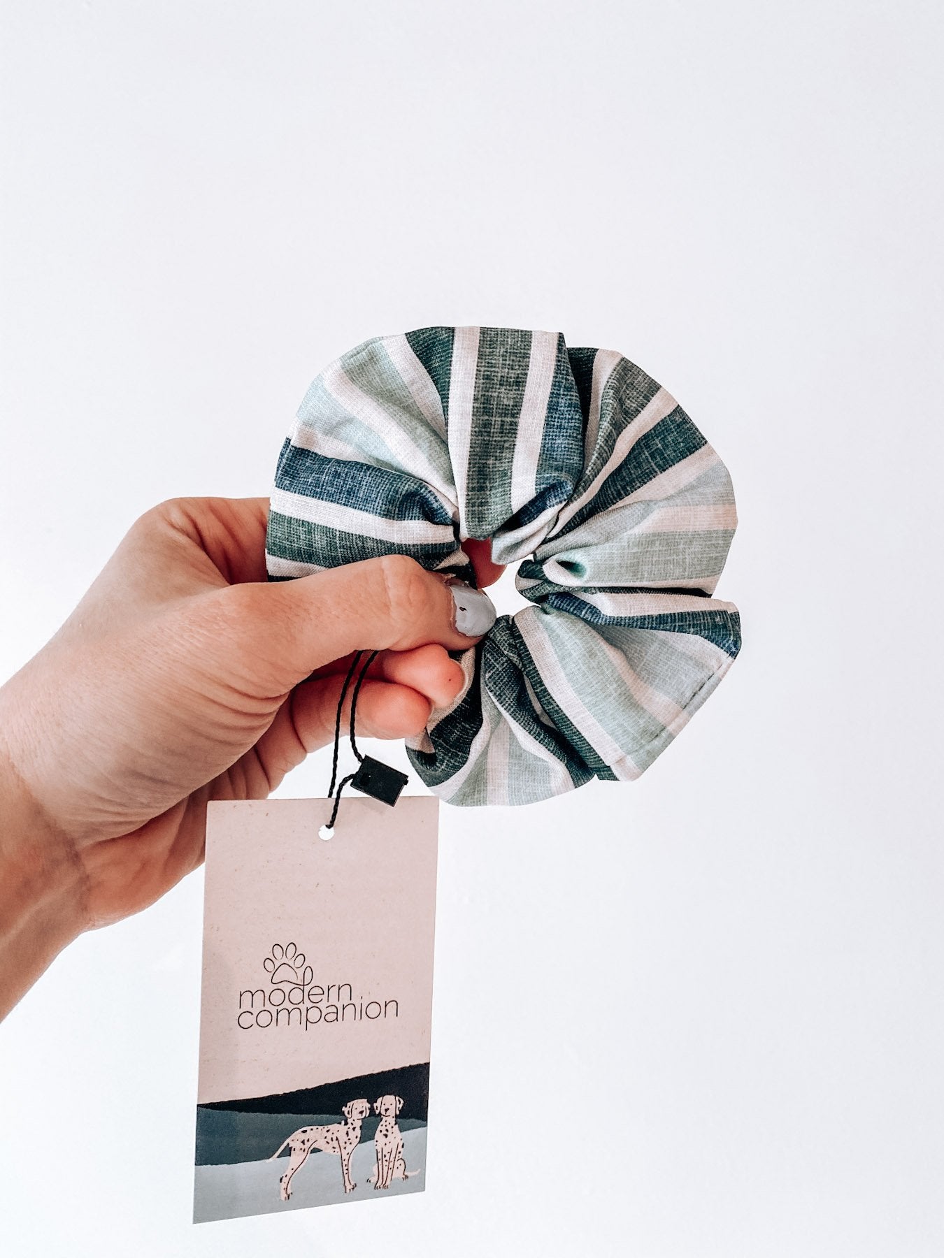 Capri Scrunchie - Modern Companion