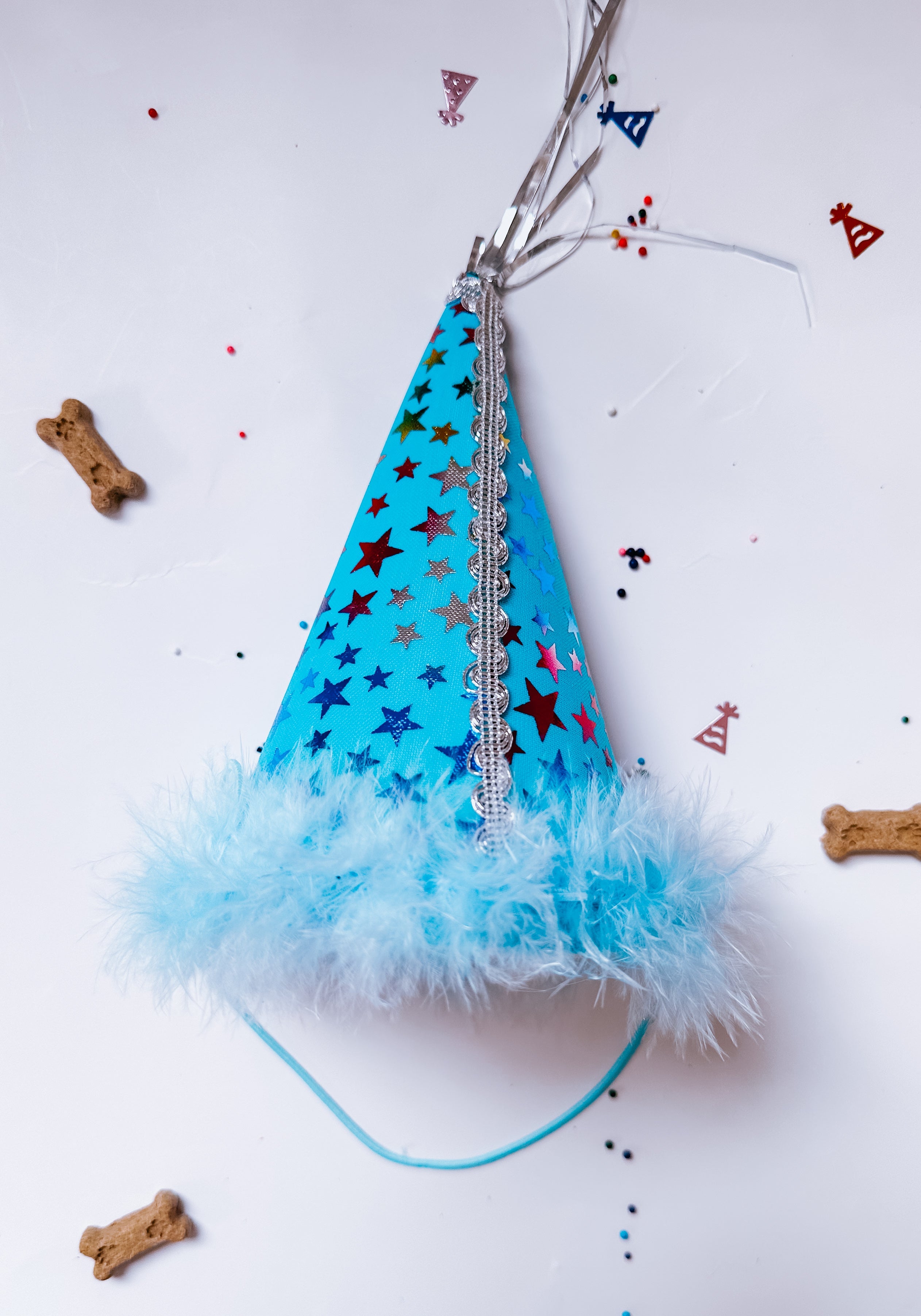 Charming Blue Hat - Modern Companion