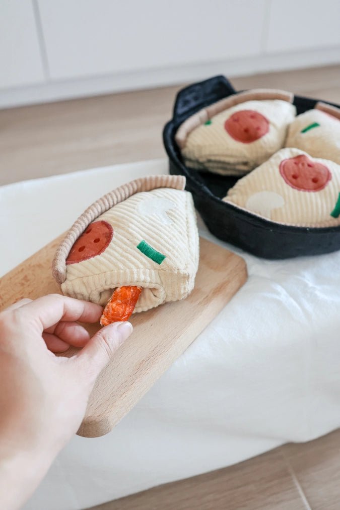 Deep Dish Pizza Enrichment Toy - Modern Companion