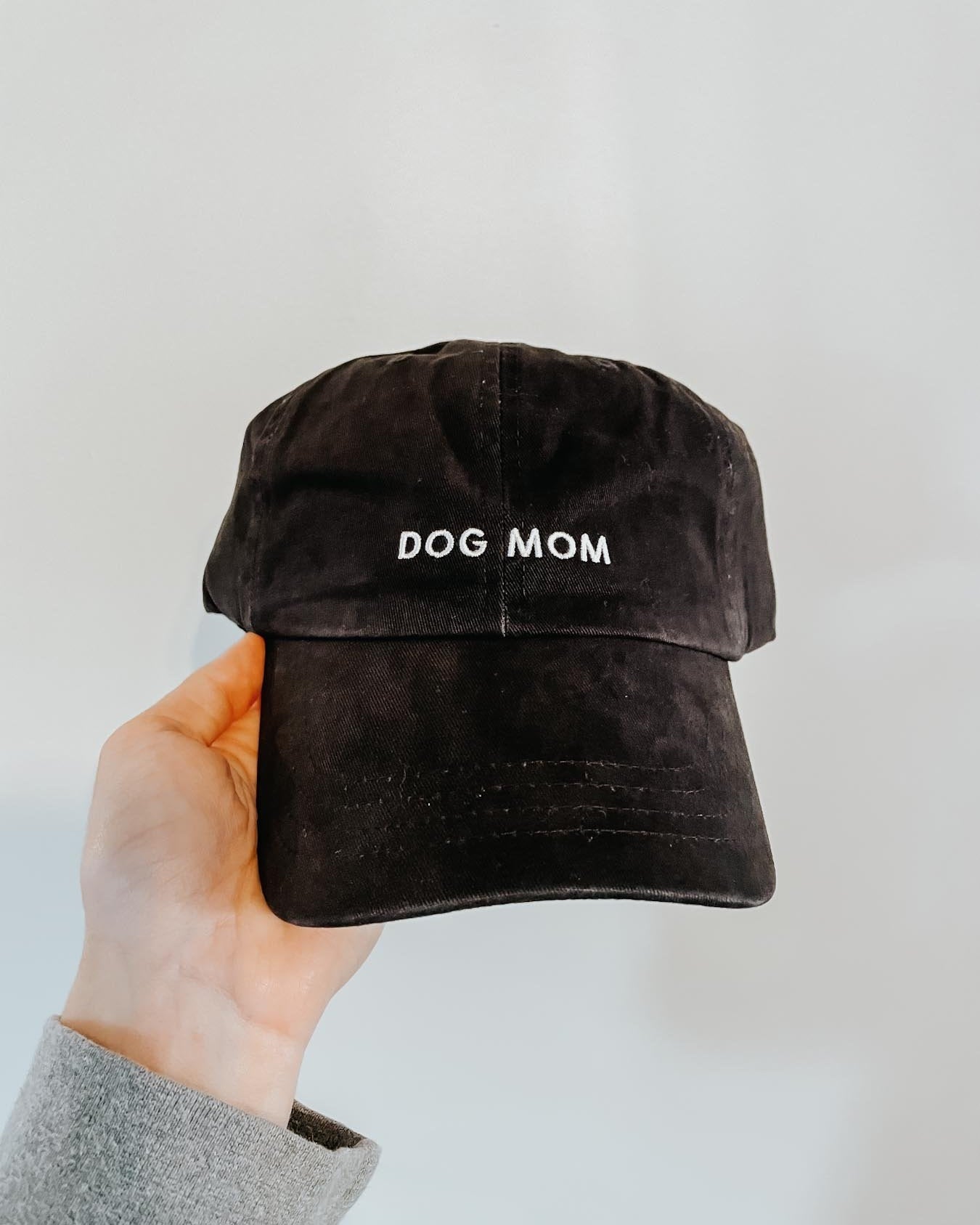 Dog Mom Black Hat - Modern Companion