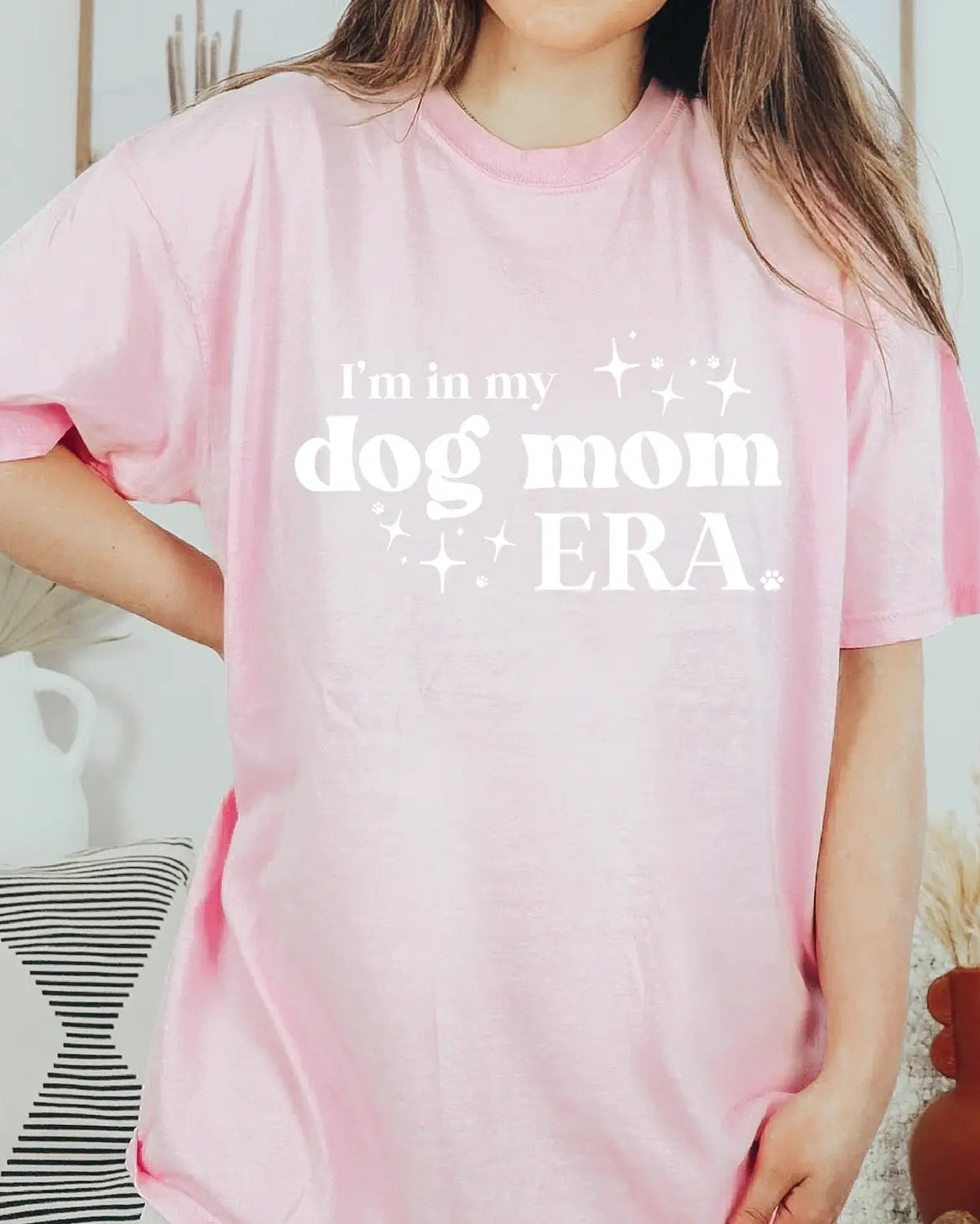 "I'm In My Dog Mom Era” Tee - Modern Companion