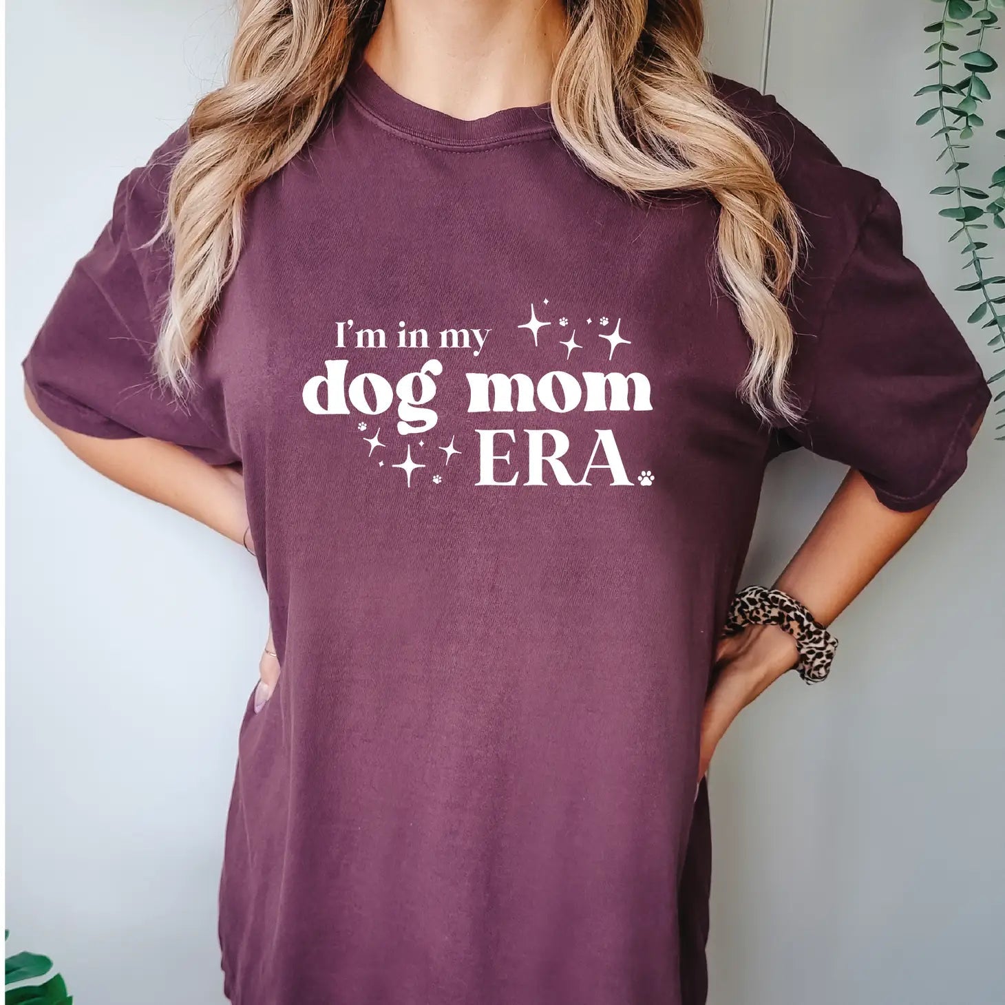 "I'm In My Dog Mom Era” Tee - Modern Companion