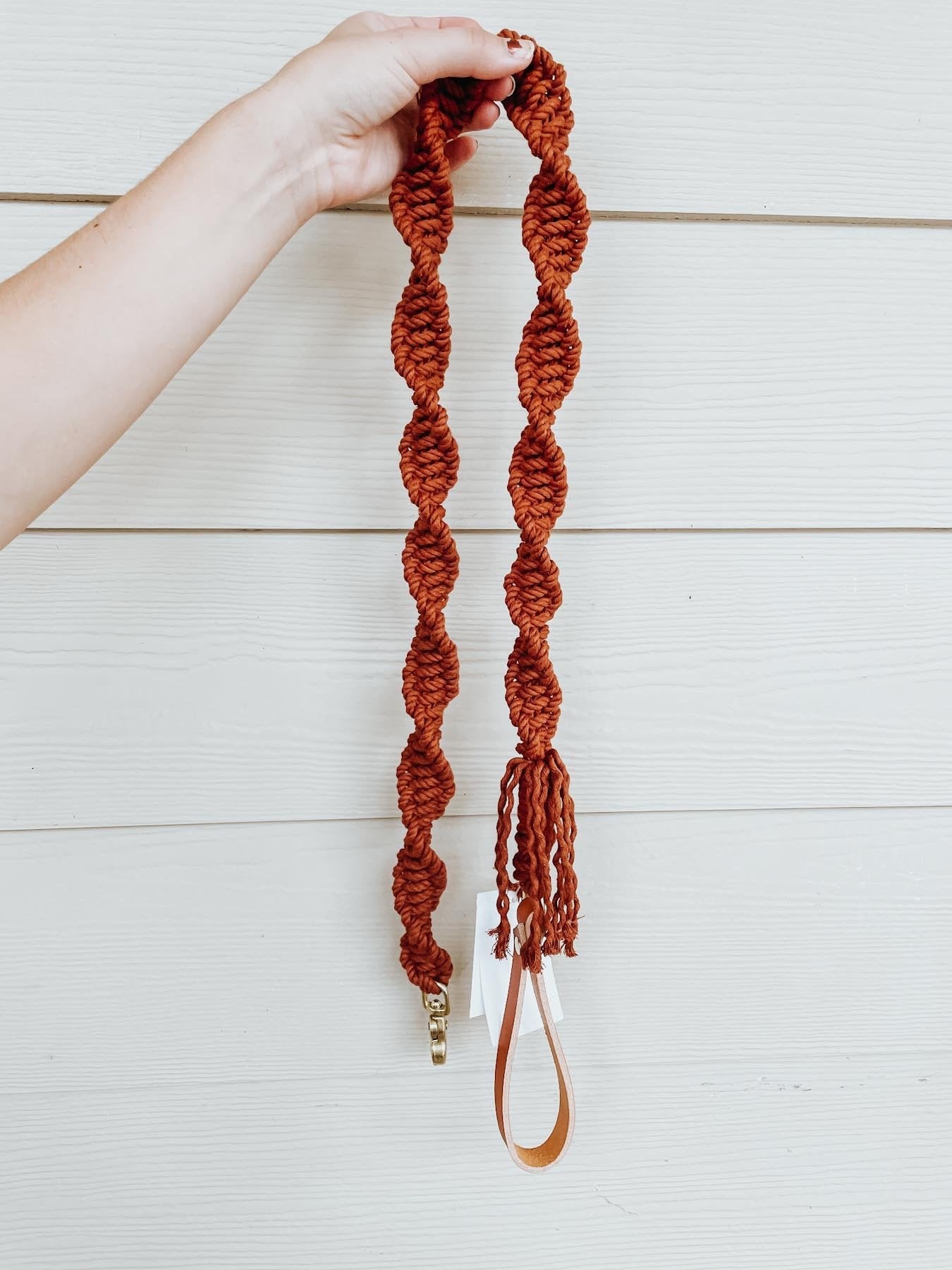 Macrame Dog Leash w/ Leather Handle - Modern Companion