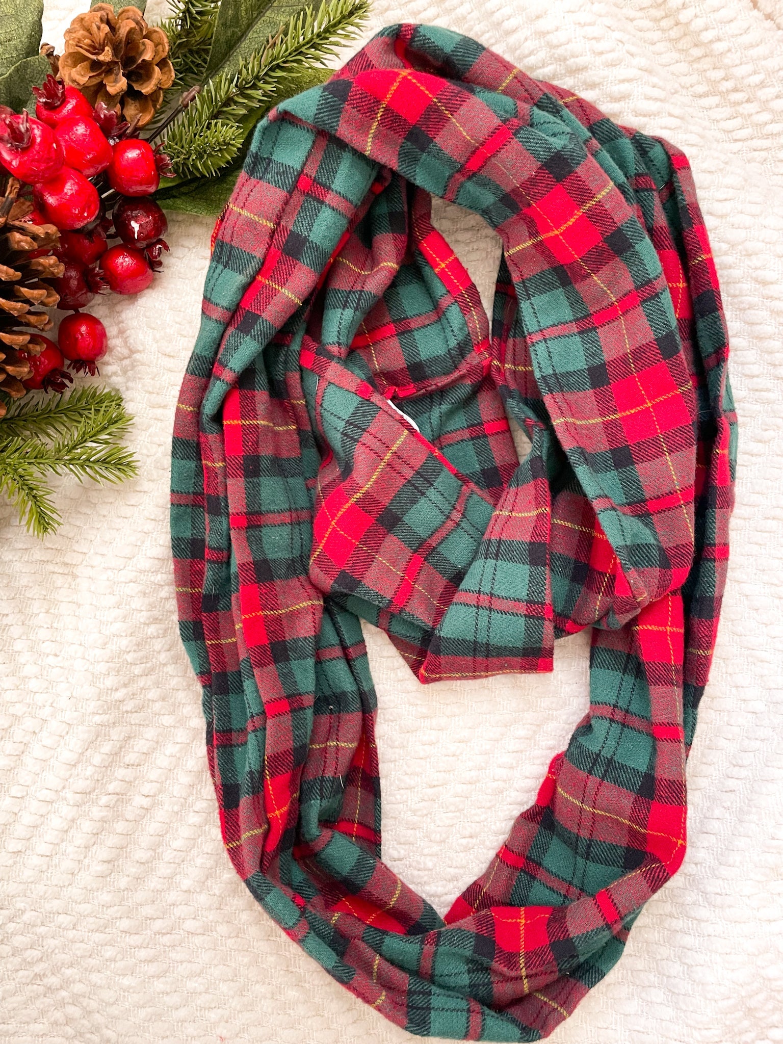 Pine Human Scarf - Modern Companion