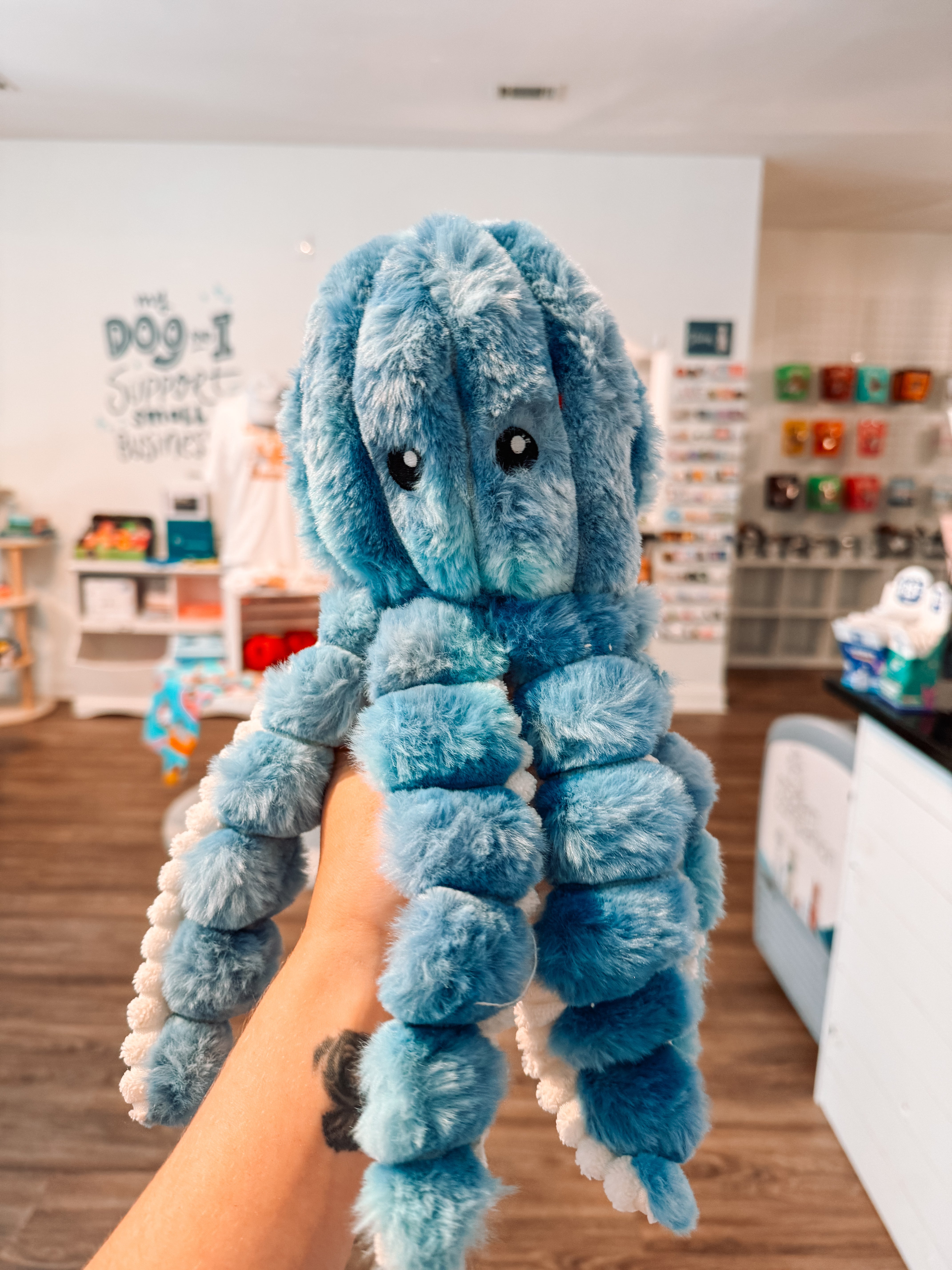 Calamaro Toy - Modern Companion