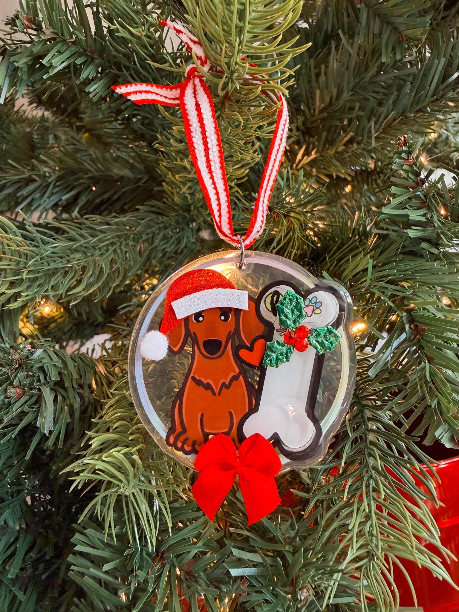 Dachshund Christmas Ornament - Modern Companion