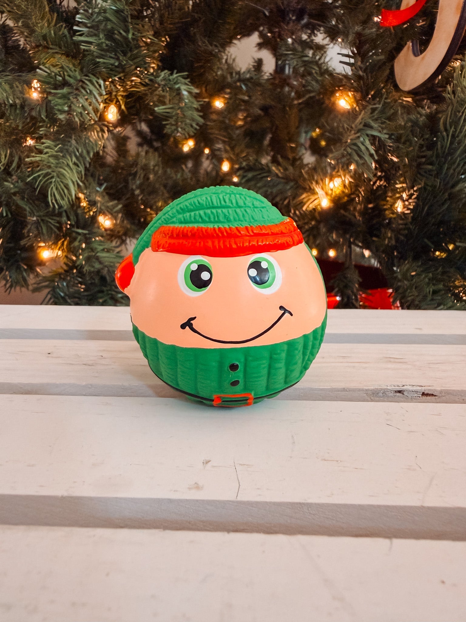 Elf Ruff - Tex Ball - Modern Companion