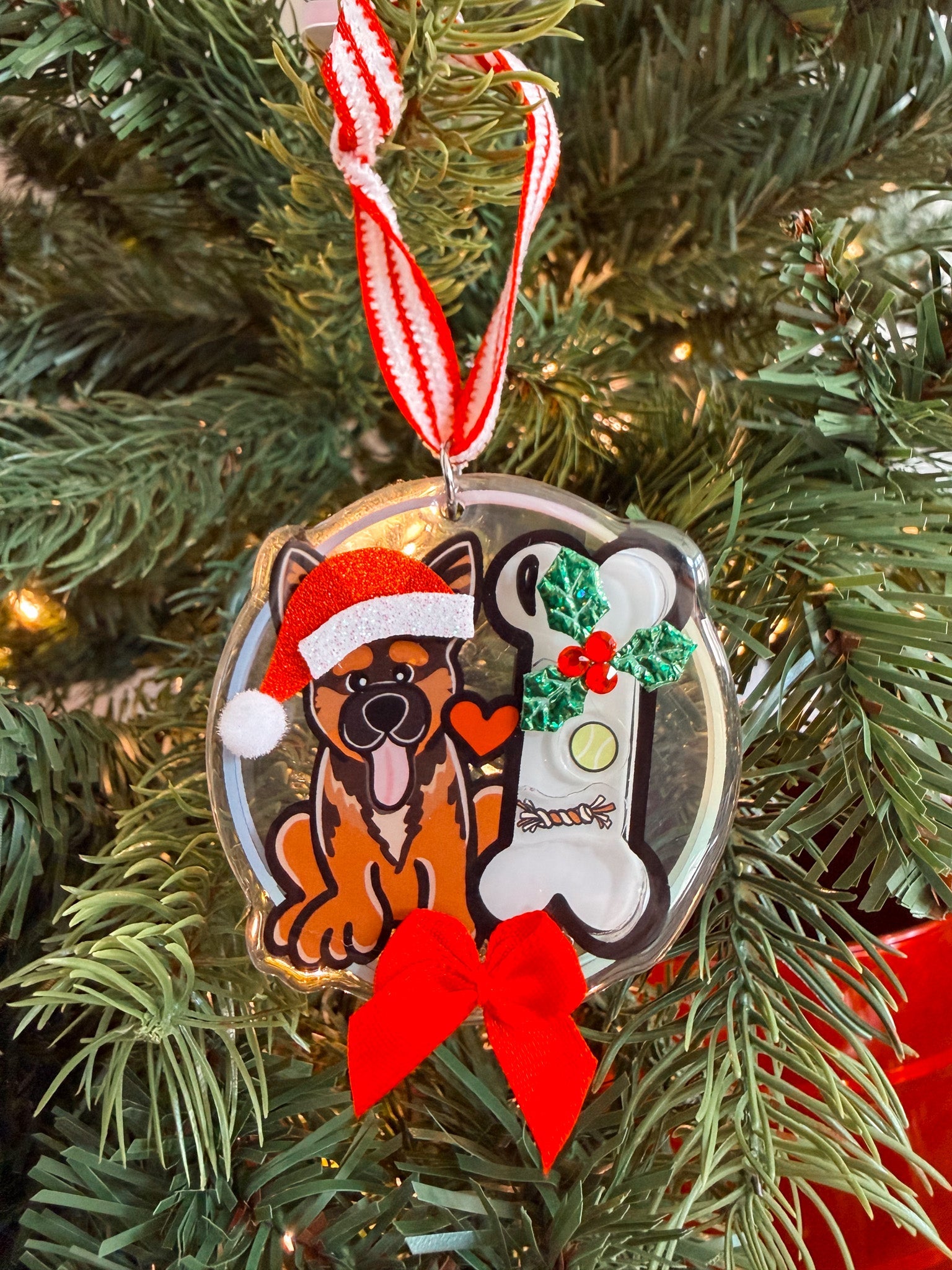 German Shepherd Christmas Ornament - Modern Companion