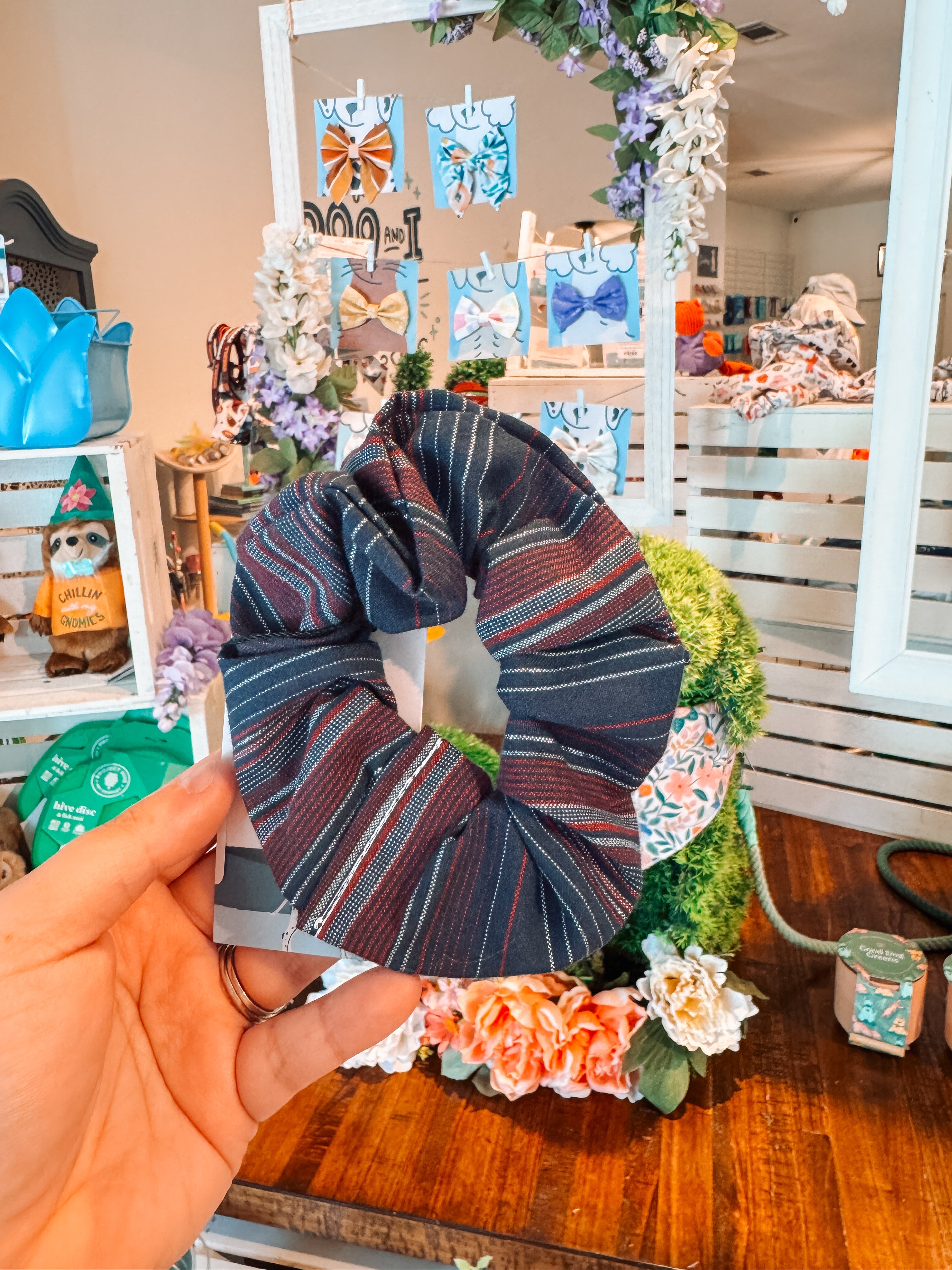 Merah Scrunchie - Modern Companion