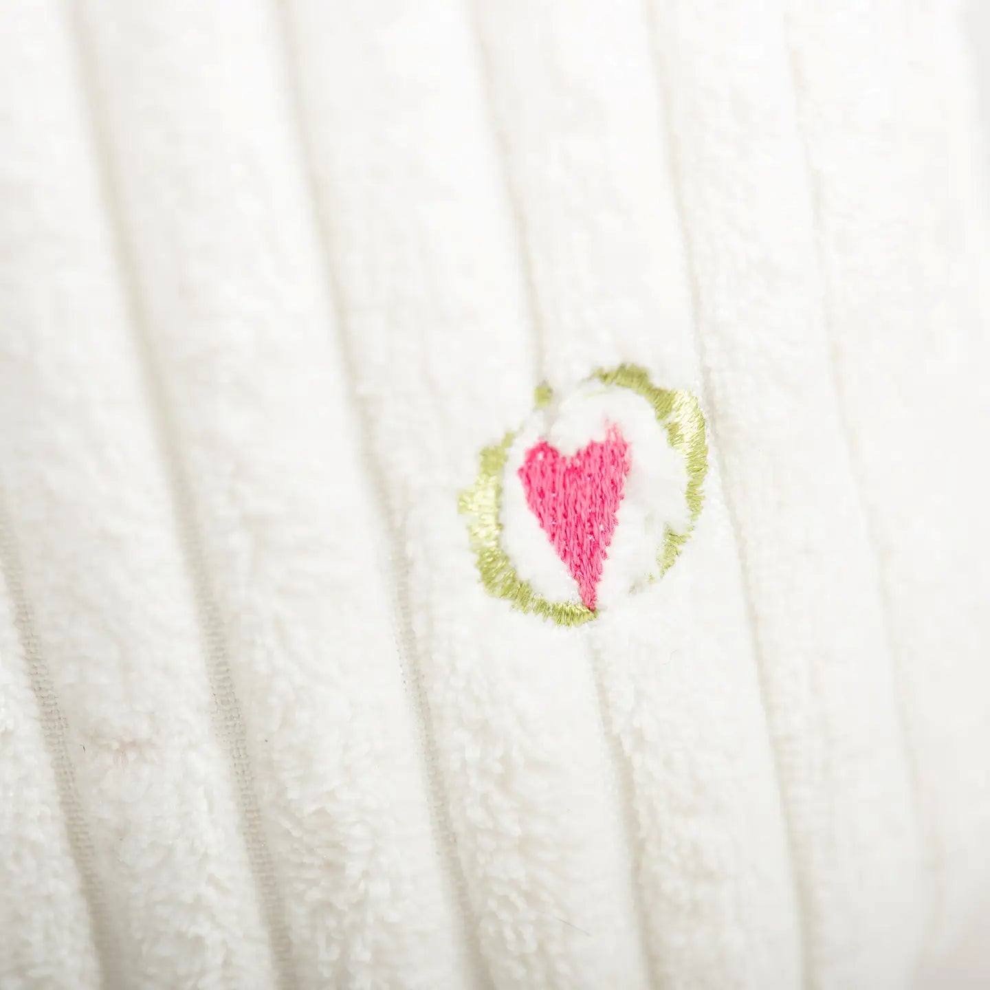 Santa Paws' Milk & Cookies™ 3 Piece Gift Set - Modern Companion