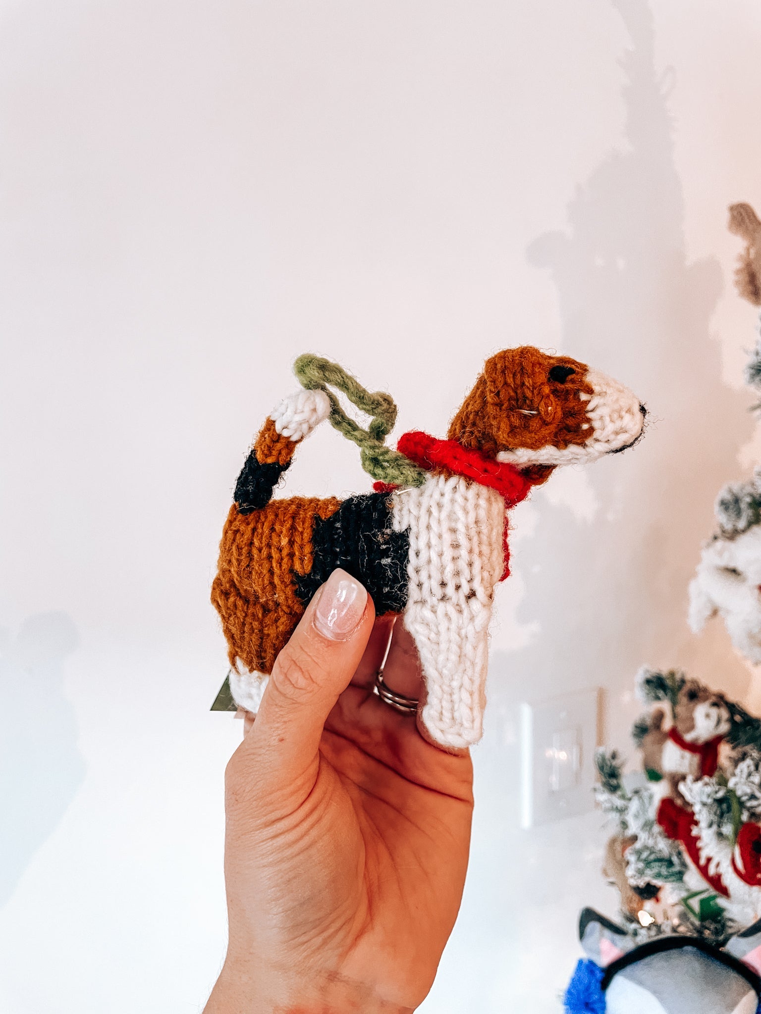 Beagle Ornament - Modern Companion