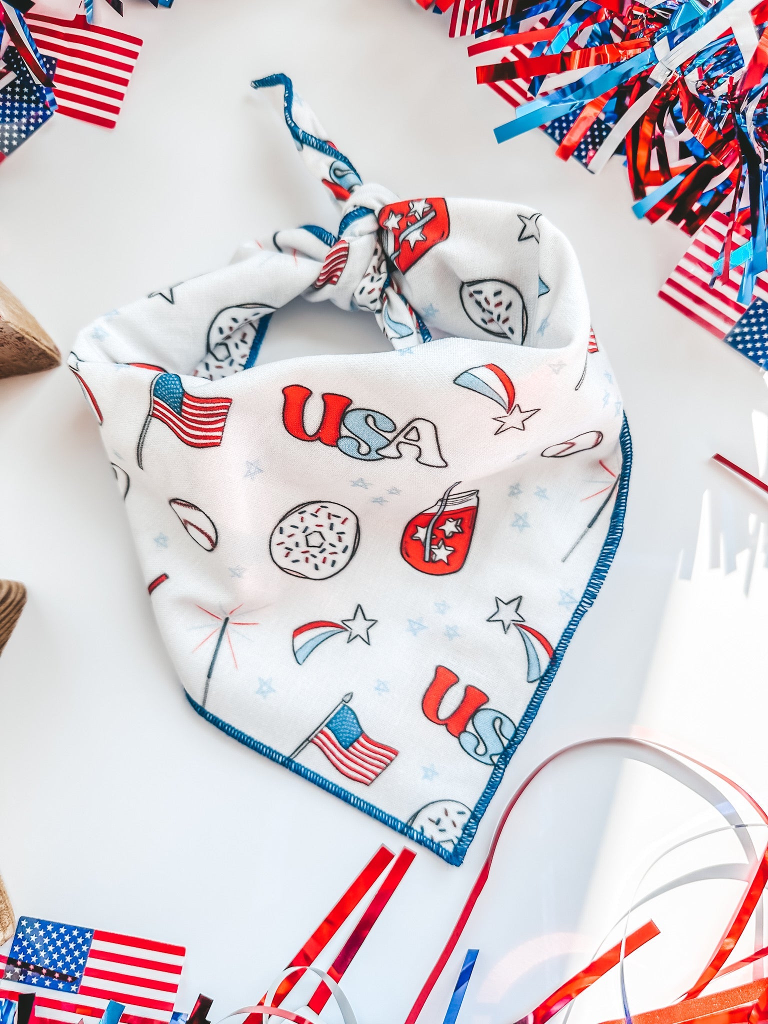 Betsy Bandana - Modern Companion