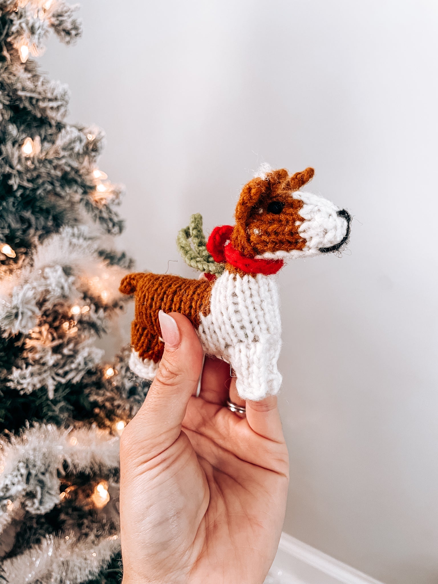 Corgi Ornament - Modern Companion