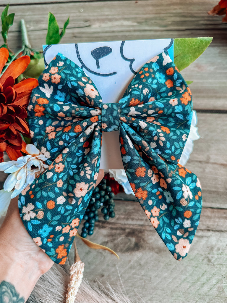 Wynwood Pet Sailor Bow - Modern Companion